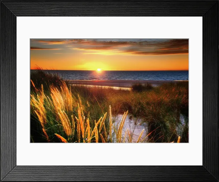 Framed Print : Glowing sunset Framed Print : Glowing sunset