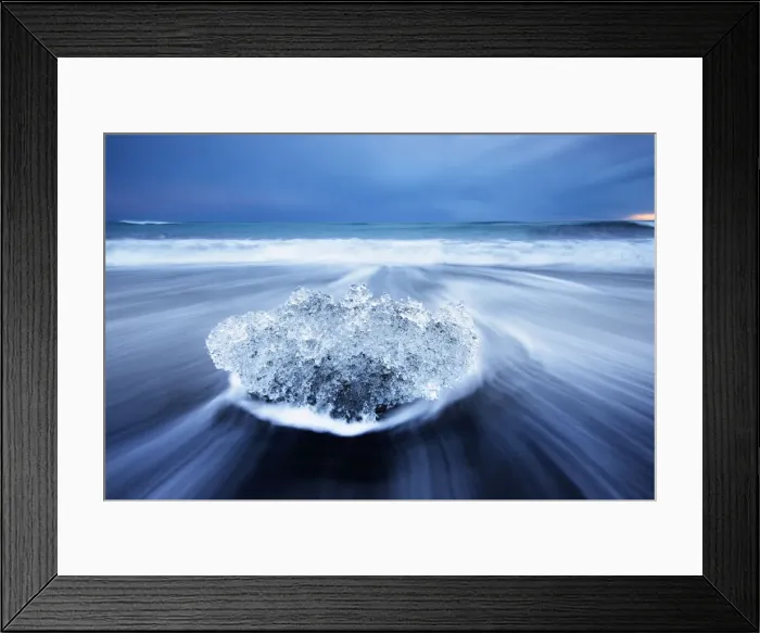 Framed Print : Iceberg at J?kuls?rl?n beach, Iceland Framed Print : Iceberg at J?kuls?rl?n beach, Iceland