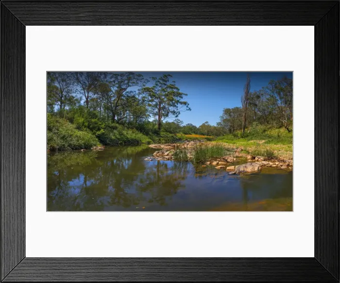 Framed Print : The Tambo river in Summer in the Alpine mountainous region of north east Victoria, Australia