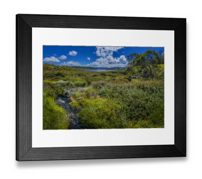 Framed Print : Alpine scenery near Falls creek in the mountainous region of north east Victoria, Australia Framed Print : Alpine scenery near Falls creek in the mountainous region of north east Victoria, Australia