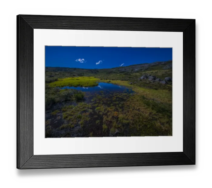 Framed Print : Alpine scenery near Falls creek in the mountainous region of north east Victoria, Australia Framed Print : Alpine scenery near Falls creek in the mountainous region of north east Victoria, Australia