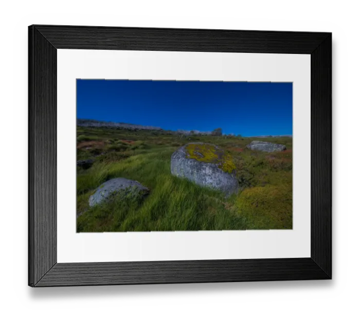 Framed Print : Alpine scenery near Falls creek in the mountainous region of north east Victoria, Australia Framed Print : Alpine scenery near Falls creek in the mountainous region of north east Victoria, Australia