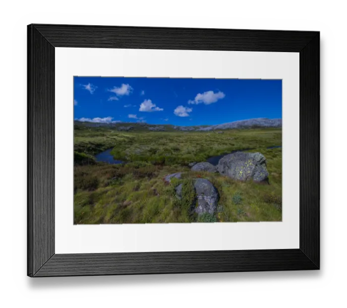 Framed Print : Alpine scenery near Falls creek in the mountainous region of north east Victoria, Australia Framed Print : Alpine scenery near Falls creek in the mountainous region of north east Victoria, Australia