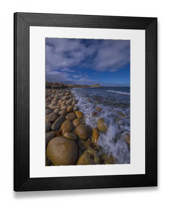Framed Print : A view of Egg beach on the west coastline of Flinders Island, Bass Strait, Tasmania, Australia