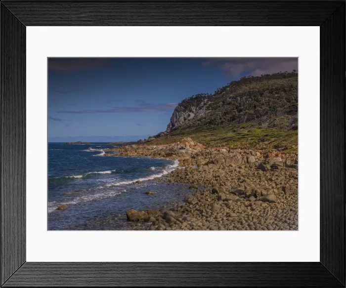Framed Print : A view of Egg beach on the west coastline of Flinders Island, Bass Strait, Tasmania, Australia Framed Print : A view of Egg beach on the west coastline of Flinders Island, Bass Strait, Tasmania, Australia