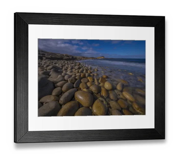 Framed Print : A view of Egg beach on the west coastline of Flinders Island, Bass Strait, Tasmania, Australia