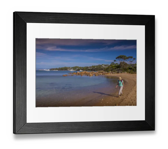 Framed Print : Walking the beach at Freycinet National Park, east coastline of Tasmania