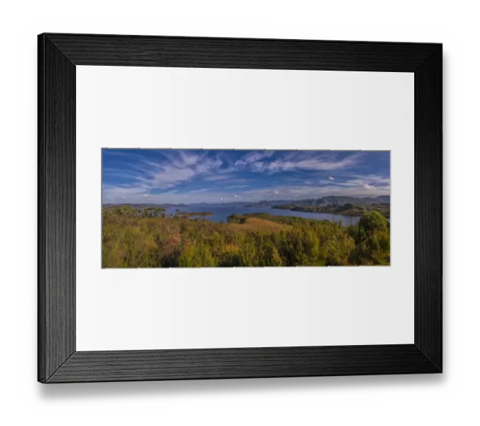 Framed Print : Scenic view of Lake Pedder in the south west wilderness of Tasmania, Australia Framed Print : Scenic view of Lake Pedder in the south west wilderness of Tasmania, Australia
