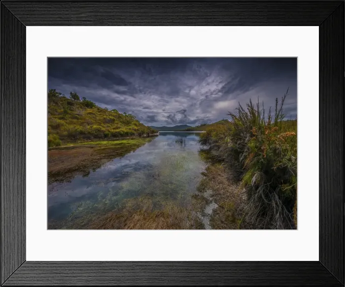 Framed Print : Scenic view of Lake Pedder in the south west wilderness of Tasmania, Australia
