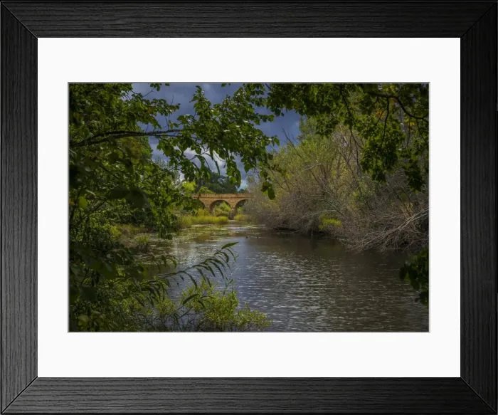 Framed Print : A view to the historic convict built bridge at Richmond in southern Tasmania, Australia Framed Print : A view to the historic convict built bridge at Richmond in southern Tasmania, Australia