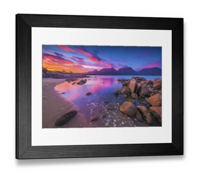 Framed Print : Early morning light in Coles Bay, Freycinet National Park, east coastline of Tasmania