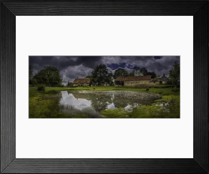 Framed Print : The historic village of Ashmore, the highest point in Dorset, England, United Kingdom Framed Print : The historic village of Ashmore, the highest point in Dorset, England, United Kingdom
