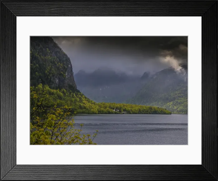 Framed Print : Lake Hallstatt, in the mountainous region of Salzkammergut, Austria Framed Print : Lake Hallstatt, in the mountainous region of Salzkammergut, Austria