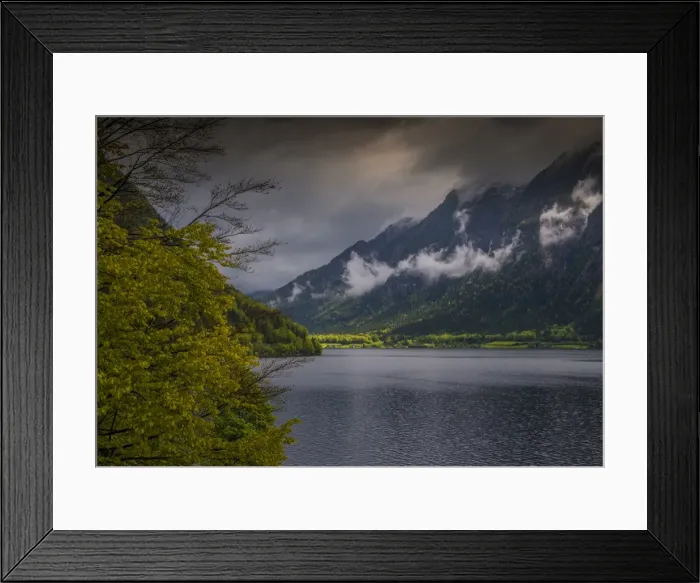 Framed Print : Lake Hallstatt, in the mountainous region of Salzkammergut, Austria