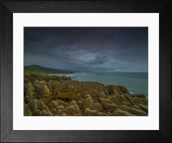 Framed Print : Pancake rocks, Punakaiki, west coast, south island, New Zealand Framed Print : Pancake rocks, Punakaiki, west coast, south island, New Zealand