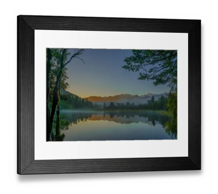 Framed Print : Dawn at lake Matheson, south island, New Zealand Framed Print : Dawn at lake Matheson, south island, New Zealand