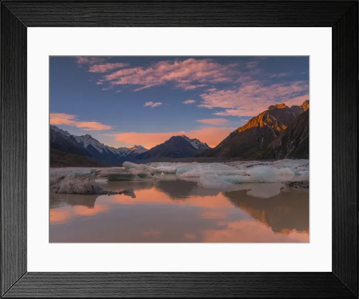 Framed Print : Tasman lake, Mount Cook Aoraki national park, south island, New Zealand
