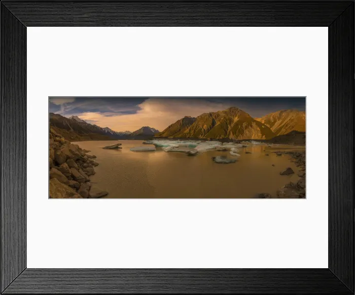 Framed Print : Tasman lake, Mount Cook Aoraki national park, south island, New Zealand Framed Print : Tasman lake, Mount Cook Aoraki national park, south island, New Zealand