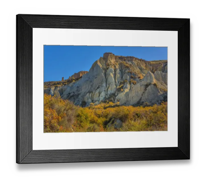 Framed Print : Autumn at the clay cliffs, Omarama, south Island of New Zealand