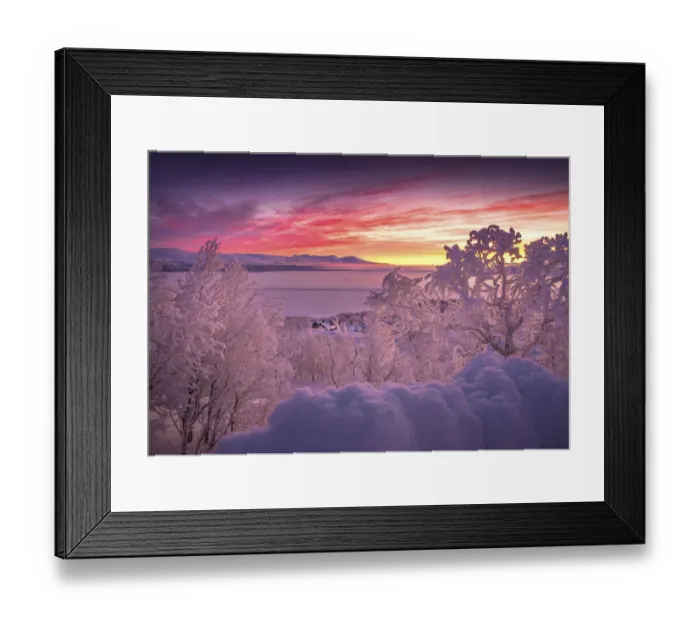 Framed Print : Dawn light sweeps across the landscape at Bjorkliden, Lapland, Sweden