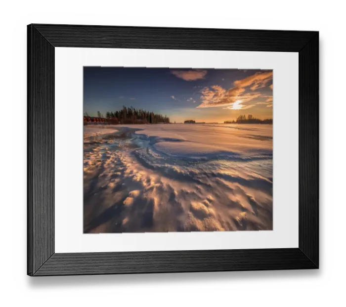 Framed Print : Winter scene on the coastline of the Baltic sea near Ranea, Lapland, Sweden Framed Print : Winter scene on the coastline of the Baltic sea near Ranea, Lapland, Sweden