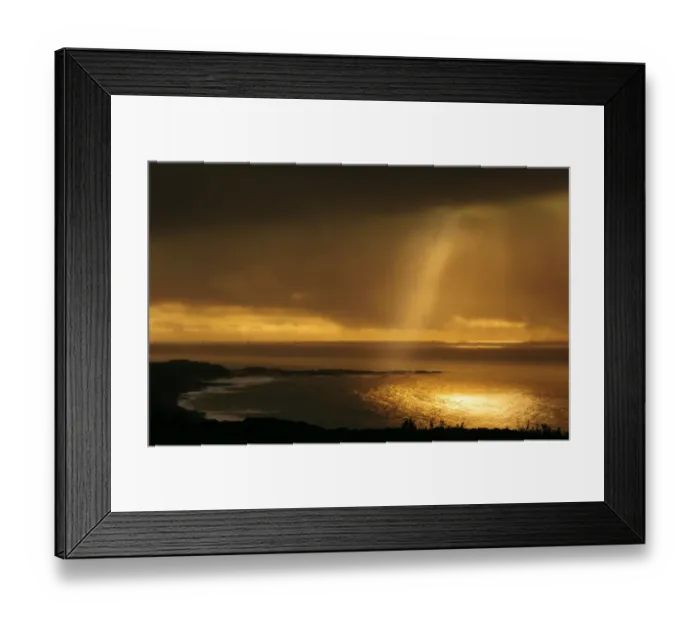 Framed Print : First light of dawn at Grassy bay, King Island, Bass Strait, Tasmania, Australia