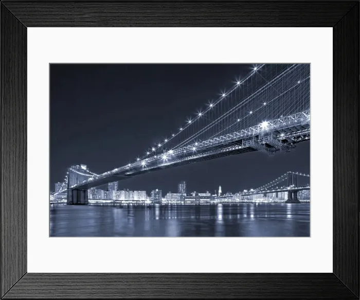 Framed Print : Brooklyn Bridge and Manhattan Bridge at night