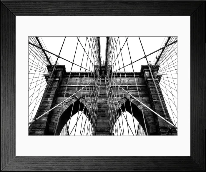 Framed Print : Brooklyn Bridge architecture in black and white Framed Print : Brooklyn Bridge architecture in black and white