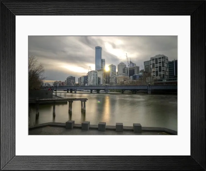 Framed Print : Melbourne city view from Southbank at sunset