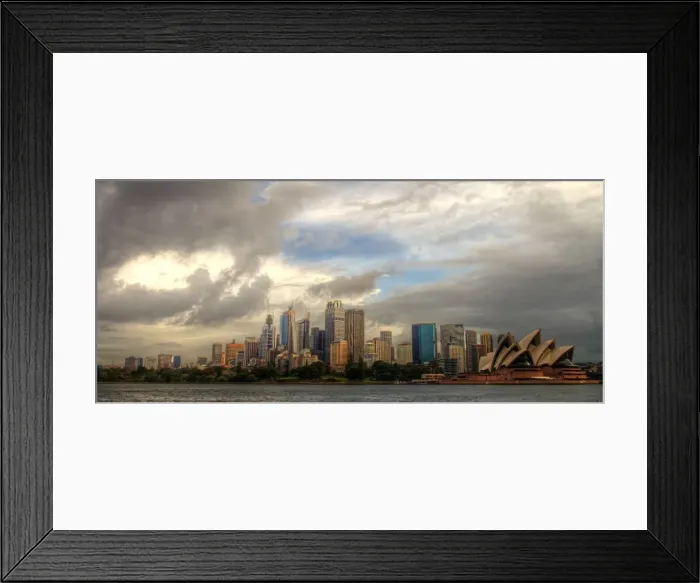 Framed Print : Sydney cityscape in cloudy day Framed Print : Sydney cityscape in cloudy day