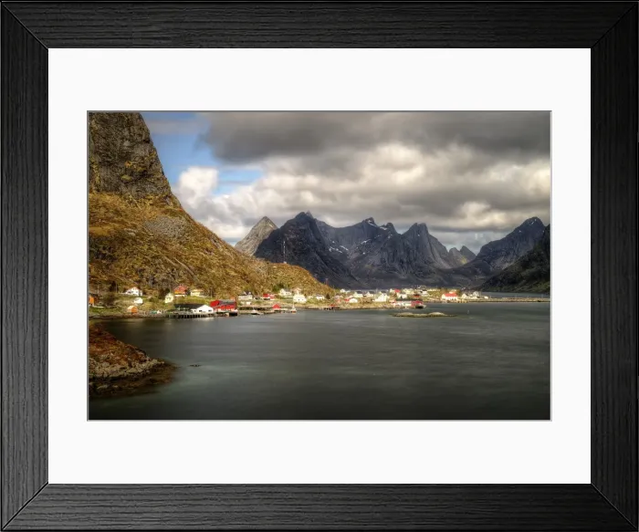 Framed Print : Reine fishing village in Lofoten Archipelago Framed Print : Reine fishing village in Lofoten Archipelago