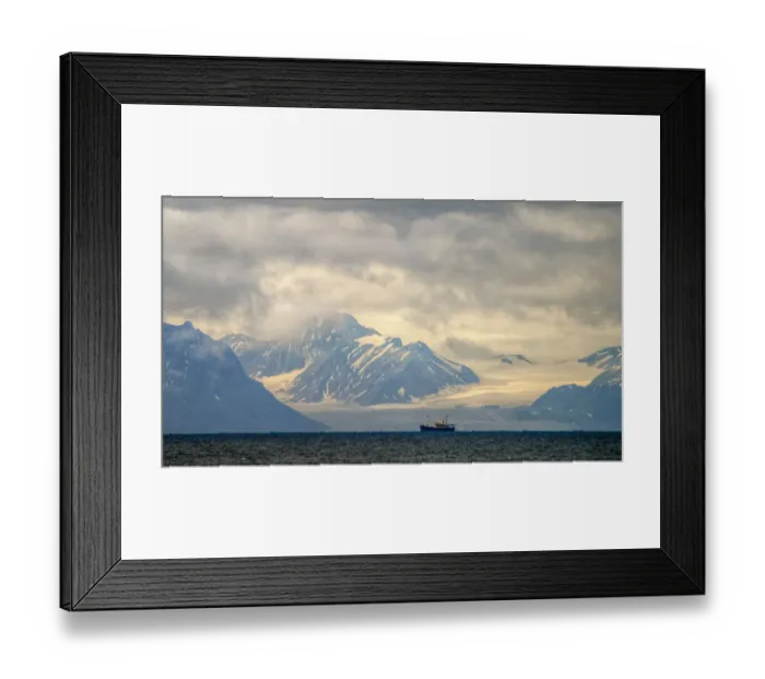 Framed Print : Summer glacier and mountain view of Spitsbergen