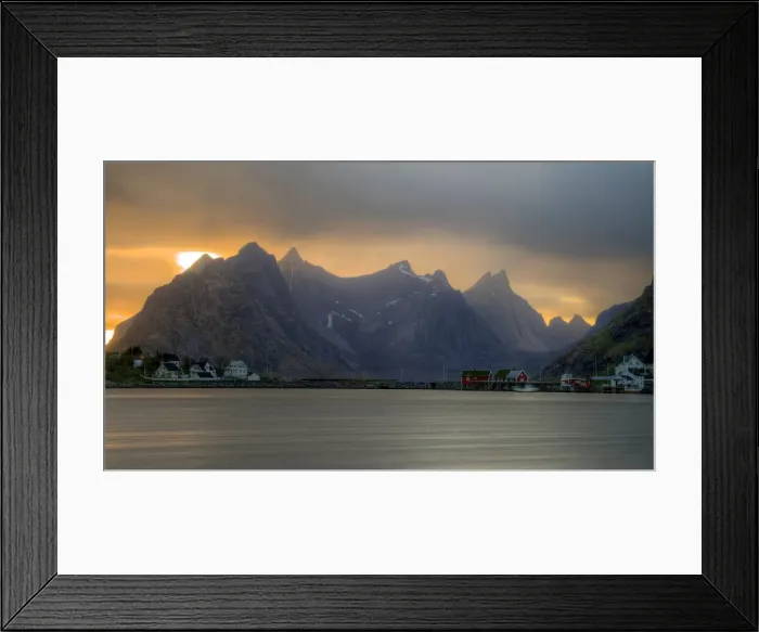 Framed Print : Lofoten Reine fishing village sunset