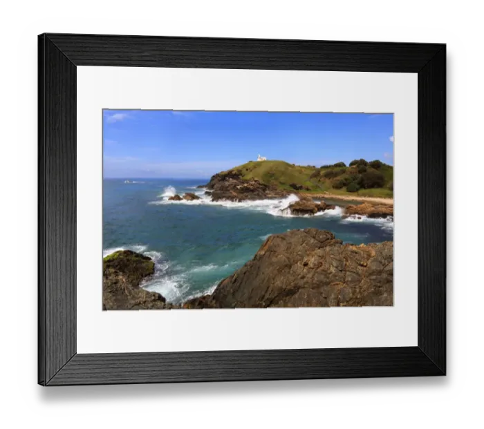 Framed Print : Tacking Point Lighthouse Framed Print : Tacking Point Lighthouse