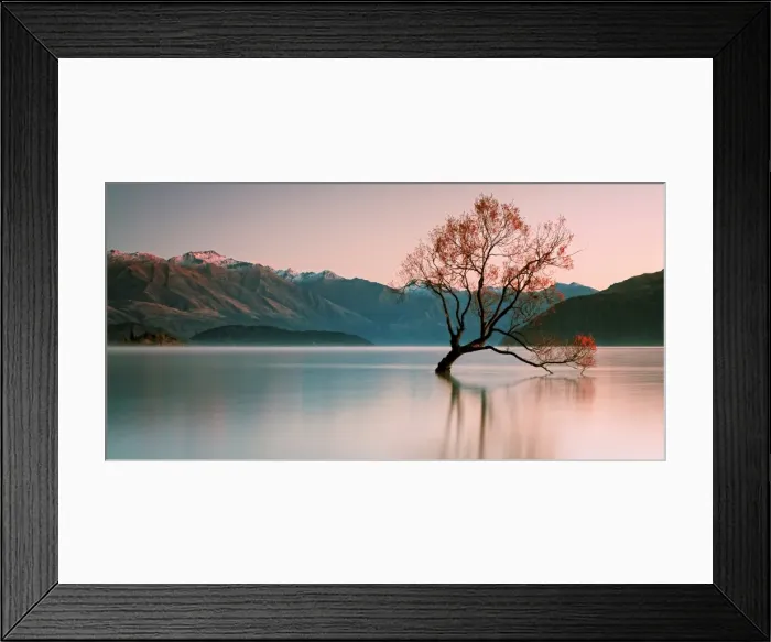 Framed Print : Sunrise at Lake Wanaka