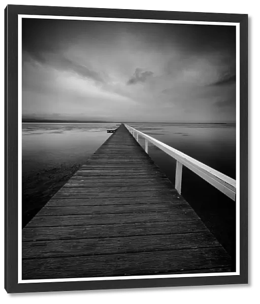Long jetty black and white