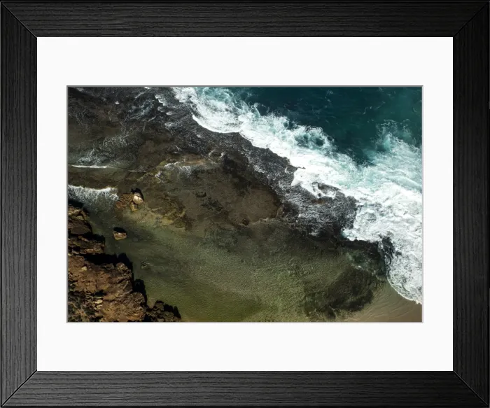 Framed Print : ocean, pool Framed Print : ocean, pool