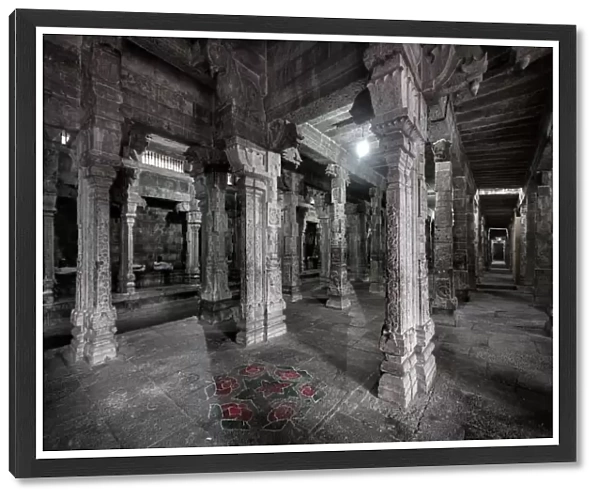 Interior Pillars of Ekambareswarar Temple, Kanchipuram, Tamil Nadu, India