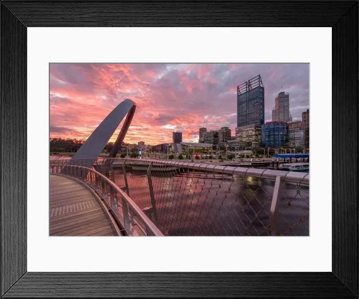 Framed Print : Elizabeth Quay and Central Business District, Pert, Western Australia Framed Print : Elizabeth Quay and Central Business District, Pert, Western Australia