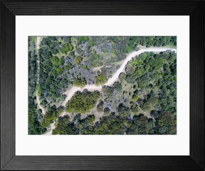 Framed Print : Australia, Landscape with road through Kangaroo Valley Framed Print : Australia, Landscape with road through Kangaroo Valley