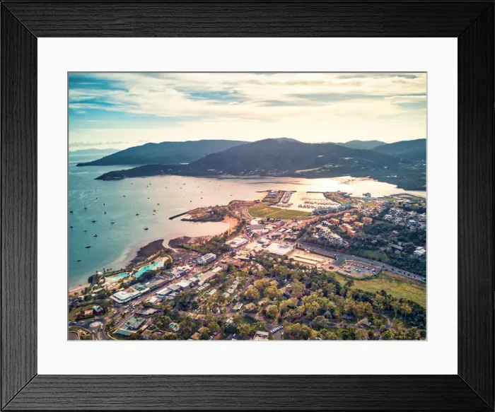 Framed Print : Sunrise view of the beautiful Arlie Beach