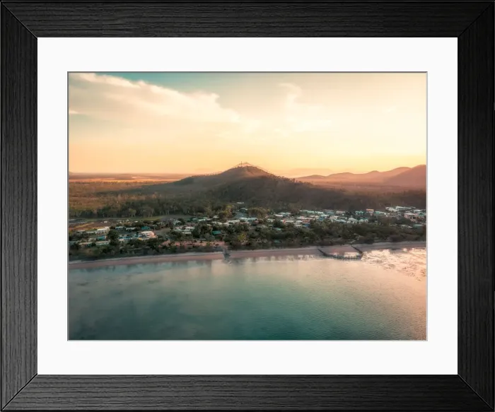 Framed Print : Sunset in Dingo Beach, Australia Framed Print : Sunset in Dingo Beach, Australia