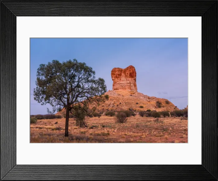 Framed Print : Chambers Pillar Historical Reserve, Northern Territory, Australia