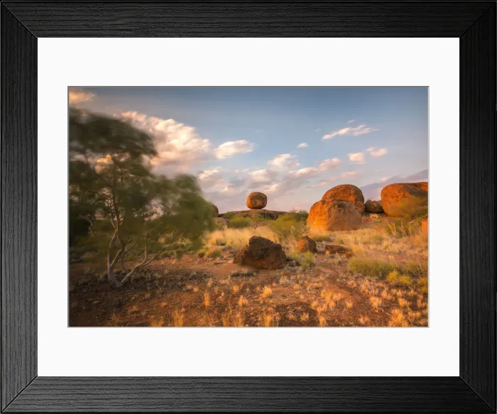 Framed Print : Karlu Karlu or Devils Marbles Conservation Reserve, Northern Territory, Australia