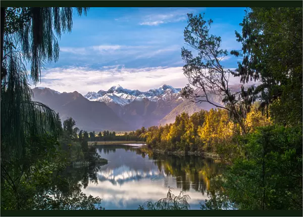 Lake Matheson, South Island, New Zealand