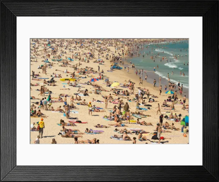 Framed Print : Sunday at Bondi Beach Framed Print : Sunday at Bondi Beach
