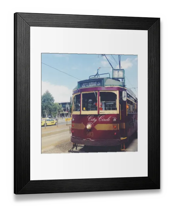 Framed Print : Electric tram in Melbourne, Australia Framed Print : Electric tram in Melbourne, Australia