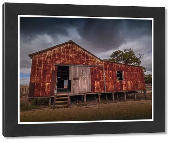 Old Shearing shed near Lake Tyrrell, near the town of SeaLake