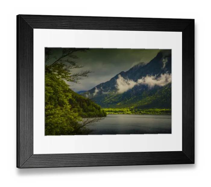 Framed Print : Beautiful alpine scenery around Hallstatt, Austria Framed Print : Beautiful alpine scenery around Hallstatt, Austria
