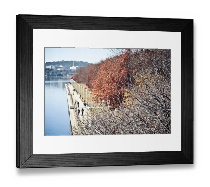 Framed Print : Autumn day, Lake Burley Griffin, Canberra Framed Print : Autumn day, Lake Burley Griffin, Canberra